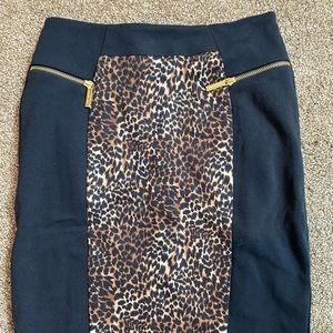 Michael Kors Leopard Print Pencil Skirt SZ 4